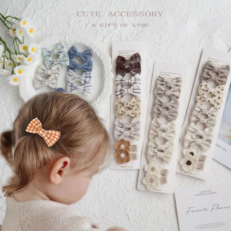 סט 10 סיכות שיער מקסימות לילדות - קשתות, קליפסים ואביזרים צבעוניים 🎀👧