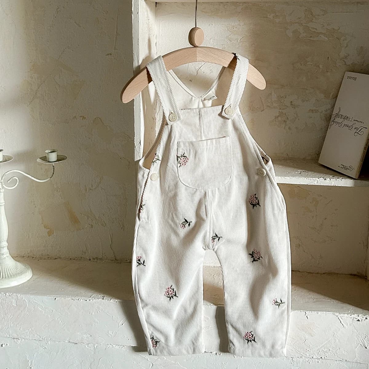 חליפת אוברול מקסימה לתינוקות!