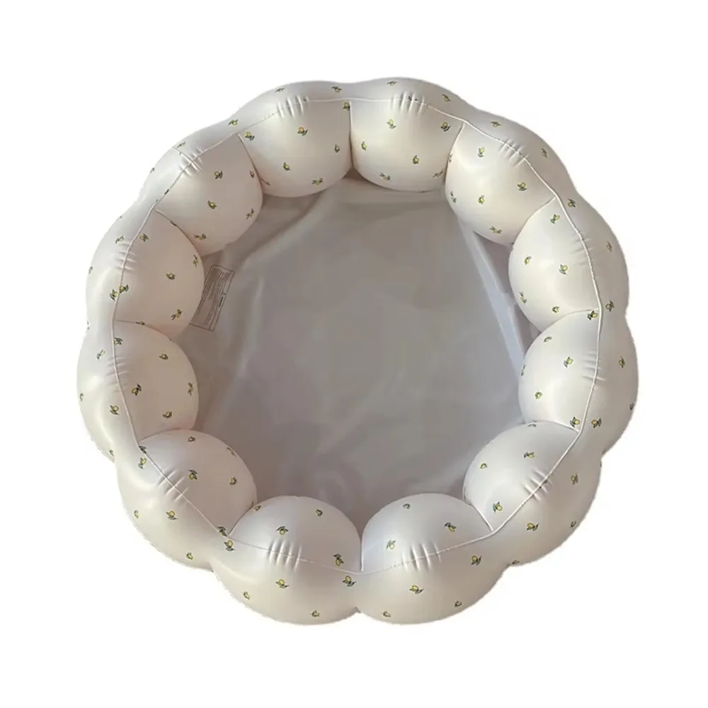 בריכת שחייה מתנפחת לילדים בצורת פרח - כיף קיצי לכל המשפחה!