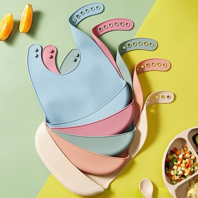 סינר תינוקות מסיליקון איכותי - נוח, בטוח ועמיד במים!